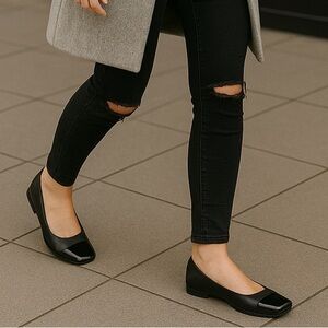 DV by Dolce Vita Black Toe Cap Ballet Flats Women’s Size 6 | Melanie | NWT